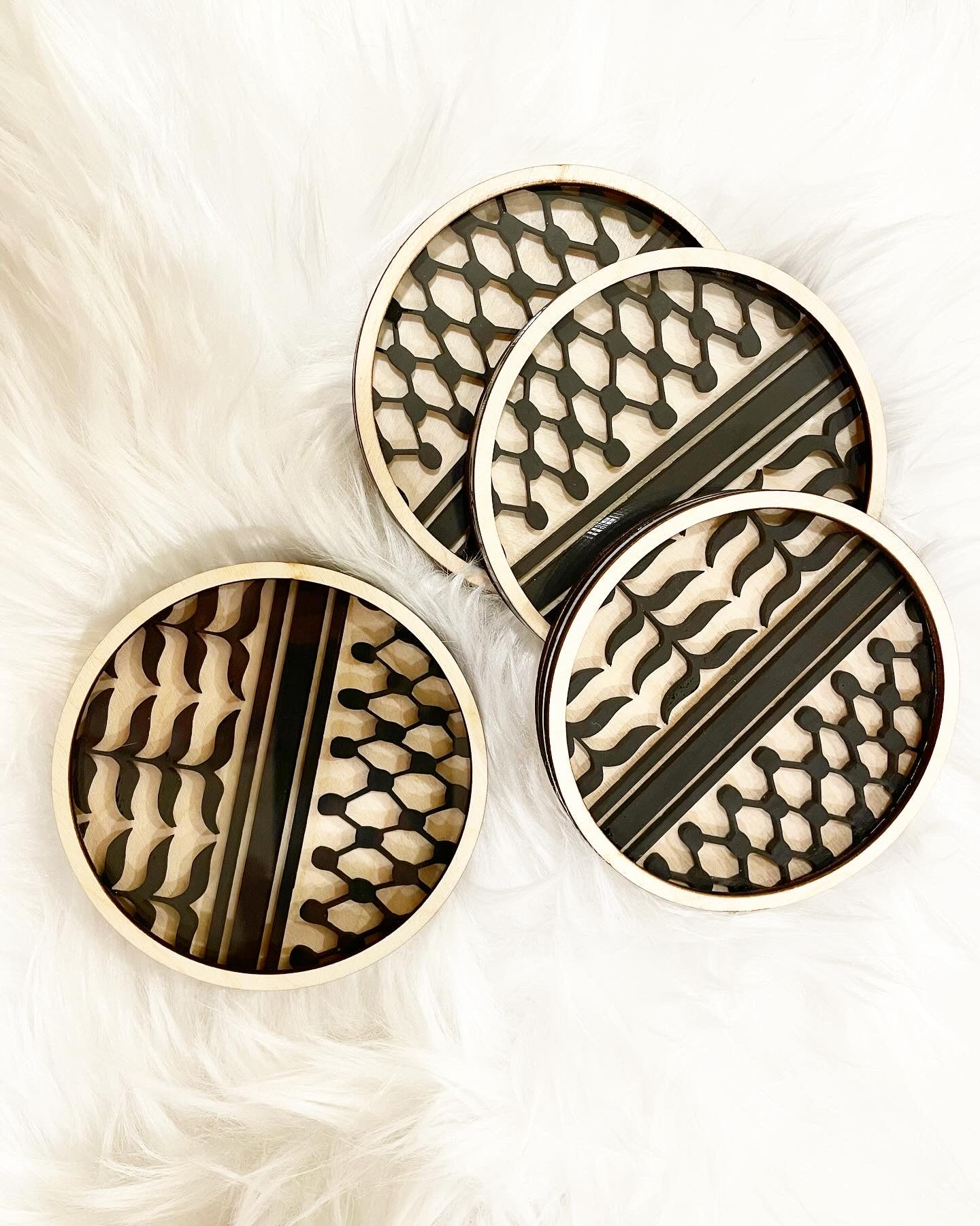 Handmade Palestinian Kuffiyeh Coasters - Wood/Acrylic